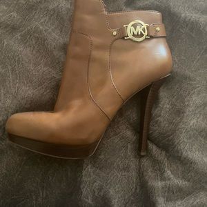 Michael Kors Tan bootie